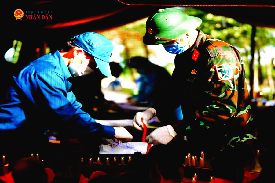 Cầu truyền hình “Sao sáng dẫn đường” - Hành trình 500 ngày đêm trả lại tên cho các liệt sĩ