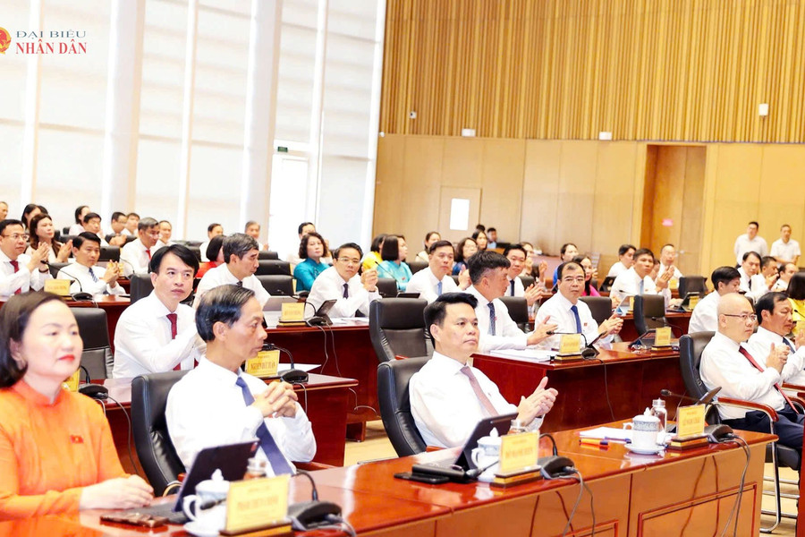 Quyết tâm cao nhất hướng tới mục tiêu tăng trưởng 13%