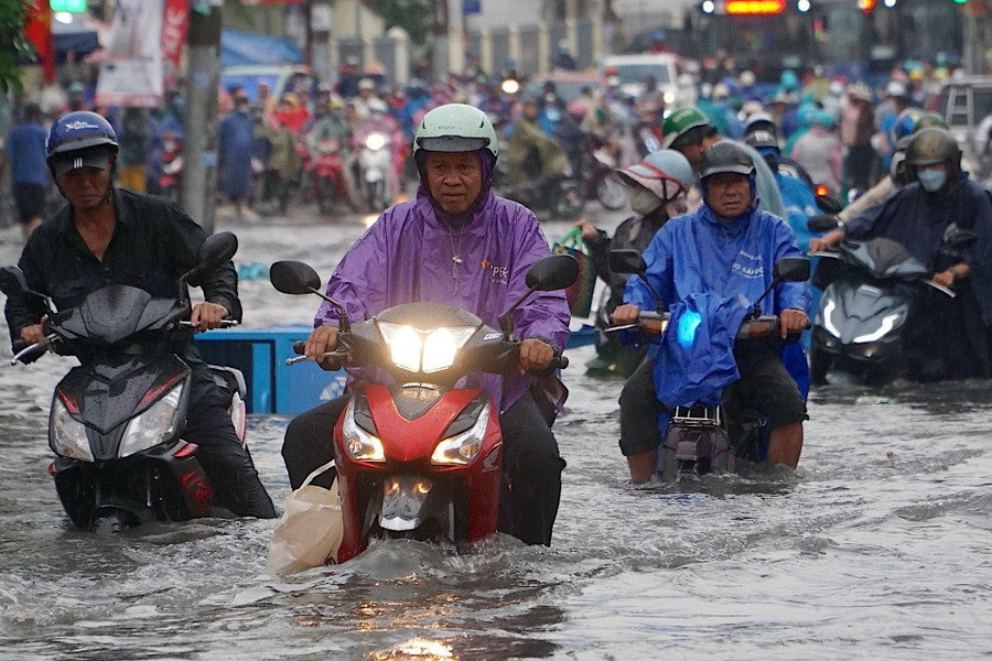 TP. Hồ Chí Minh: Hỗ trợ tu sửa, xử lý 89 công trình phòng chống thiên tai xung yếu tại 21 địa phương