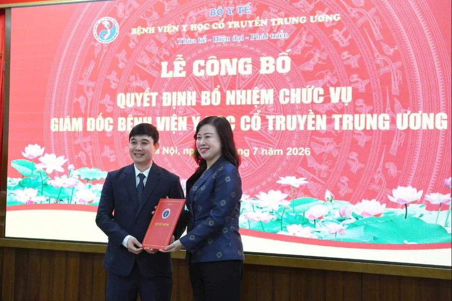 TS.BS Hán Huy Truyền giữ chức Giám đốc Bệnh viện Y học cổ truyền Trung ương