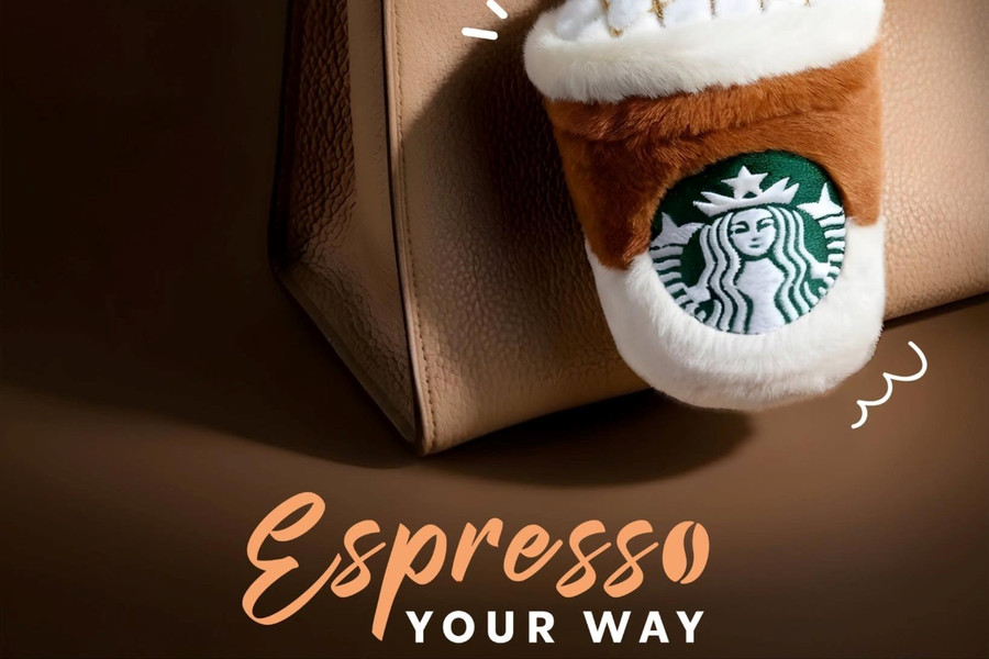 Starbucks khiến người trẻ uống cà phê hay chạy theo quà tặng: Phải chi 400.000 đồng để được "chiếc ví nhỏ, charm bông"