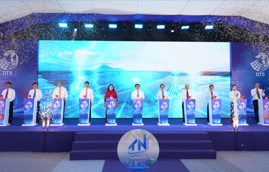 Tây Ninh: Khởi công dự án Nhà máy điện mặt trời Dầu Tiếng 5 với tổng mức đầu tư 7.774 tỷ đồng