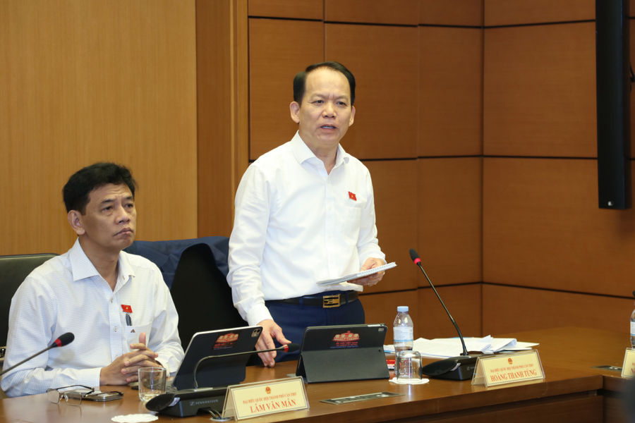 Sáng 5/8/2026: Thảo luận Tổ 9 (Đoàn ĐBQH các tỉnh: Hà Tĩnh, Lai Châu, Cần Thơ)