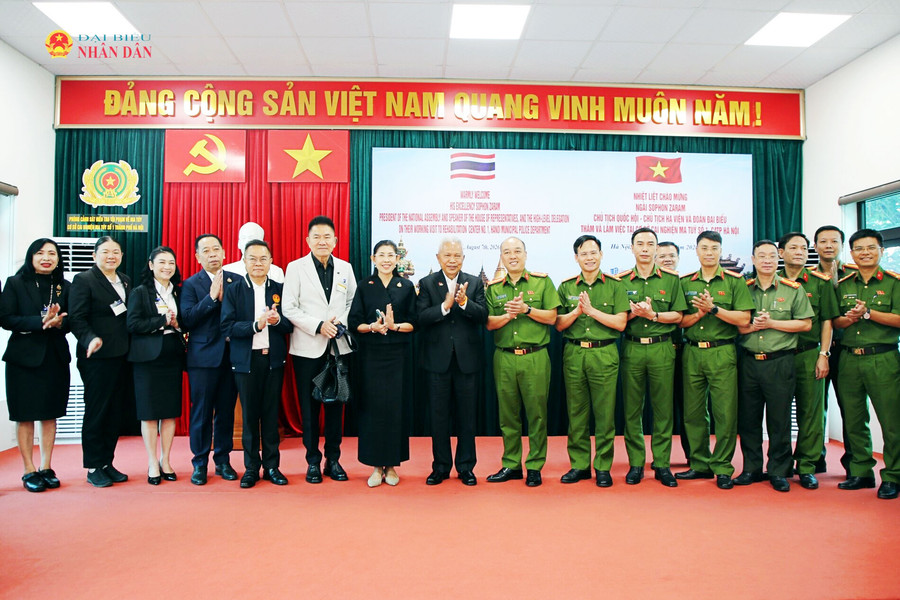 Chủ tịch Quốc hội Thái Lan Sophon Zaram thăm Cơ sở cai nghiện ma túy số 1 Hà Nội