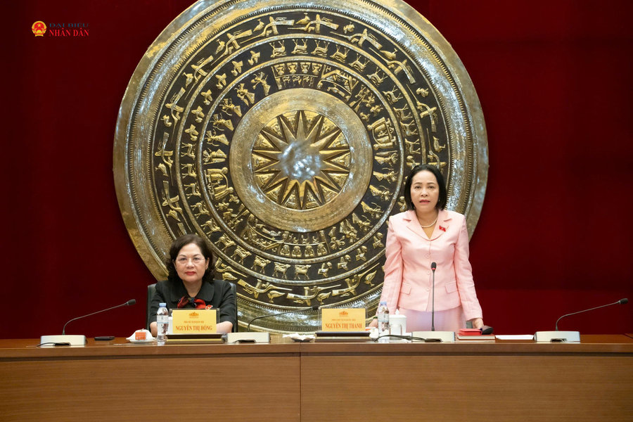 Phó Chủ tịch Quốc hội Nguyễn Thị Thanh chủ trì Phiên họp Ban Thường trực Nhóm Nữ đại biểu Quốc hội Việt Nam khóa XVI