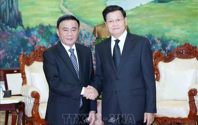 Thường trực Ban Bí thư Trần Cẩm Tú hội kiến Tổng Bí thư, Chủ tịch nước Lào