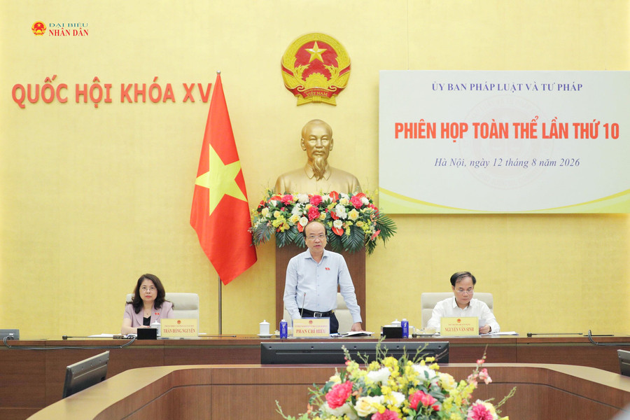 Ủy ban Pháp luật và Tư pháp họp Phiên toàn thể lần thứ 10
