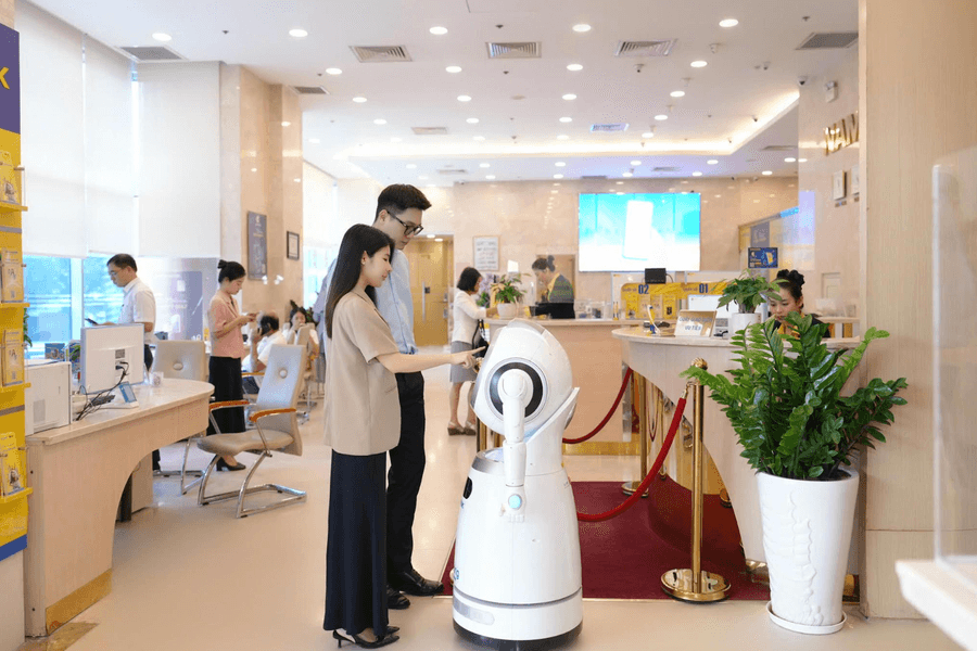 Nam A Bank : Lợi nhuận 6 tháng tăng 25%, củng cố bộ đệm vốn và hướng tới các mục tiêu tăng trưởng mới
