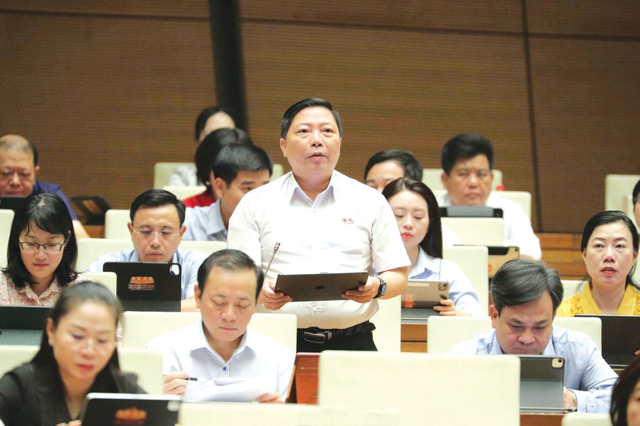Giảm tiền kiểm cho doanh nghiệp phải đi cùng với bảo vệ người lao động