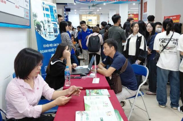 Hà Nội giải quyết việc làm cho gần 17.000 lao động