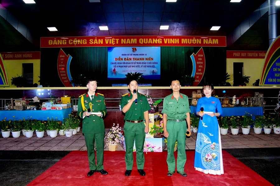 Tuổi trẻ Trung đoàn 12 lan tỏa tinh thần thượng tôn pháp luật