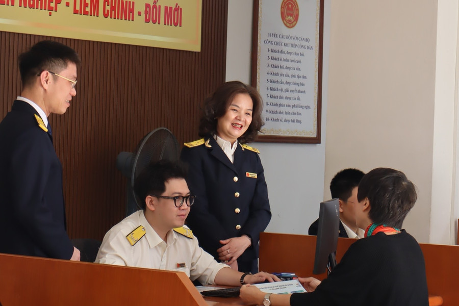 Xử lý nghiêm công chức gây nhũng nhiễu với người nộp thuế
