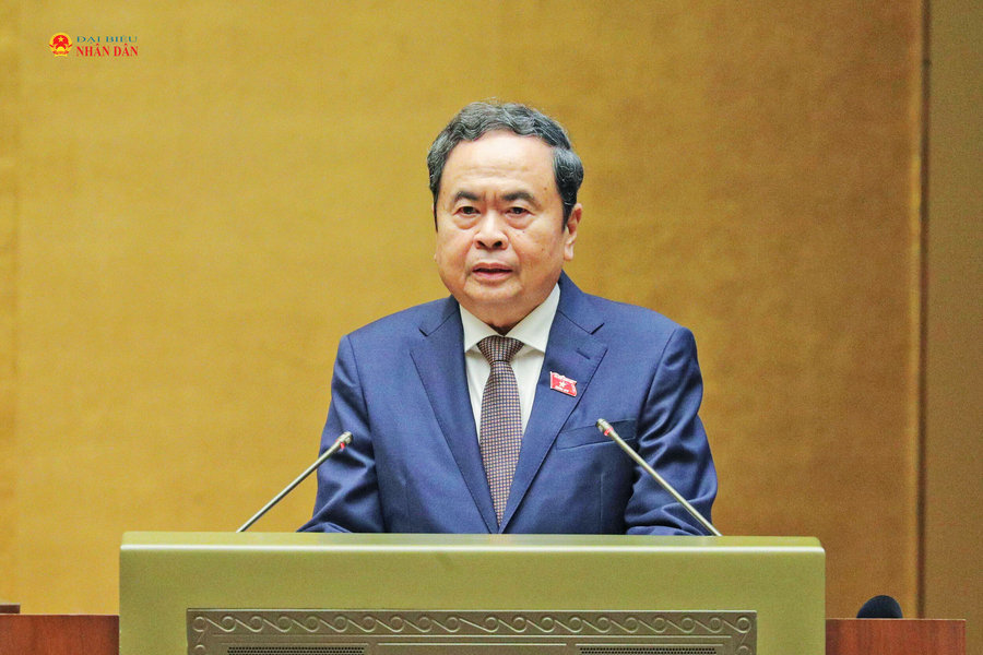 Thành công của Kỳ họp tiếp tục là minh chứng sinh động của ý Đảng hợp với lòng dân, chủ động xử lý ngay những vấn đề phát sinh từ thực tiễn
