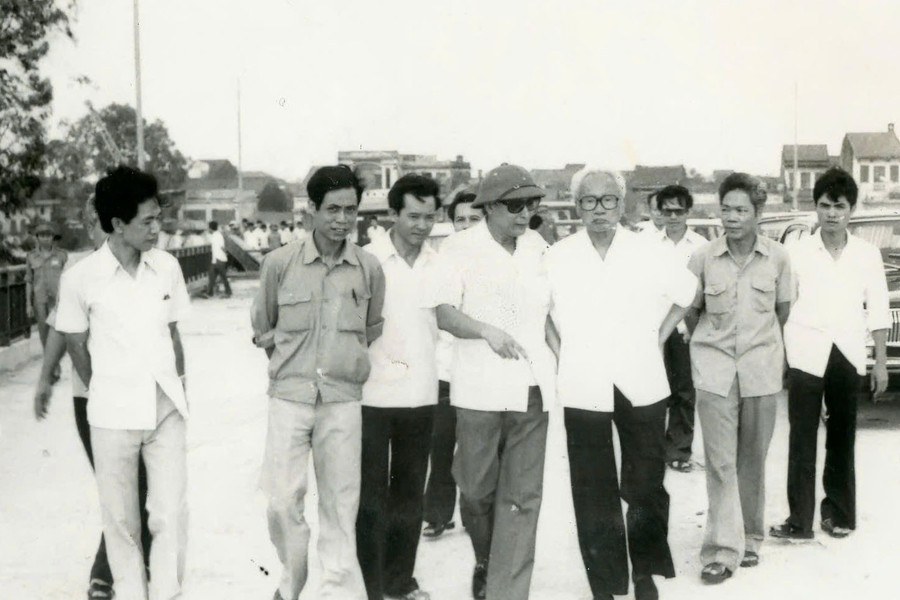 Vị tướng đường Trường Sơn huyền thoại và hai cuộc “tìm người”