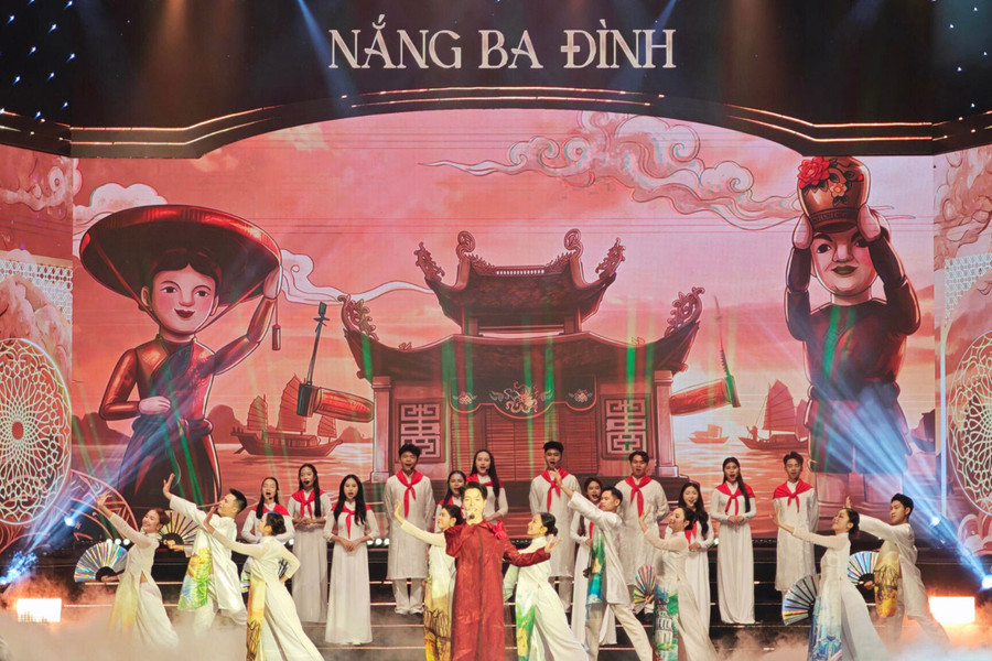 Thôi thúc khát vọng cống hiến