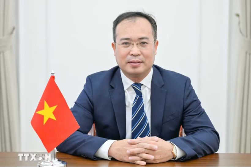 Việt Nam - Kyrgyzstan củng cố hữu nghị, đề cao chủ nghĩa đa phương