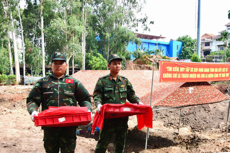 TP. Hồ Chí Minh: Tìm thấy thêm 11 bộ hài cốt liệt sĩ tại Công viên Lê Thị Riêng