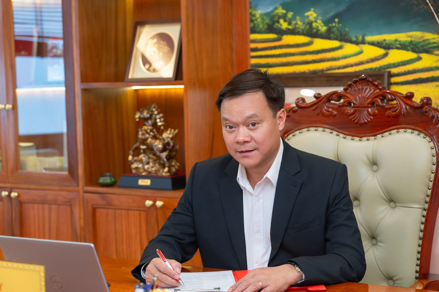 Ông Nguyễn Đình Khoát giữ chức Tổng Giám đốc Công ty TNHH MTV Đạm Ninh Bình