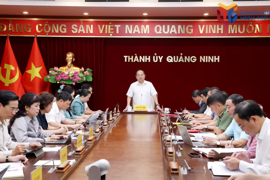 Bí thư Thành ủy, Trưởng Đoàn ĐBQH TP Quảng Ninh Quản Minh Cường: Tiếp tục nghiên cứu, đề xuất các cơ chế, chính sách nâng cao chất lượng đời sống người dân