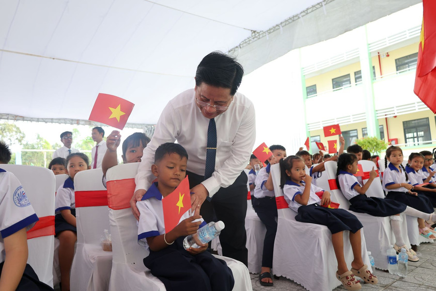An Giang: Hàng nghìn học sinh đón nhiều niềm vui trong năm học mới 2026-2027
