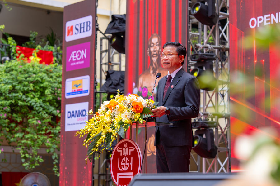 Trường ĐH Khoa học Xã hội và Nhân văn khẳng định vị thế trung tâm đào tạo nhân lực tinh hoa