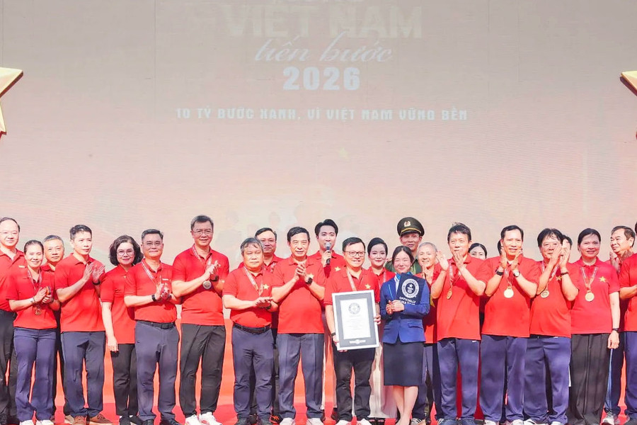Hơn 20.000 người Vietcombank hòa nhịp cùng 10 tỷ bước xanh