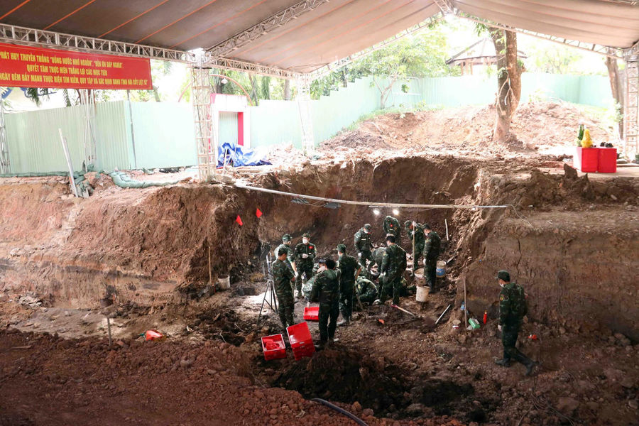 TP. Hồ Chí Minh: Phát hiện thêm rãnh mộ tập thể liệt sỹ tại công viên Lê Thị Riêng