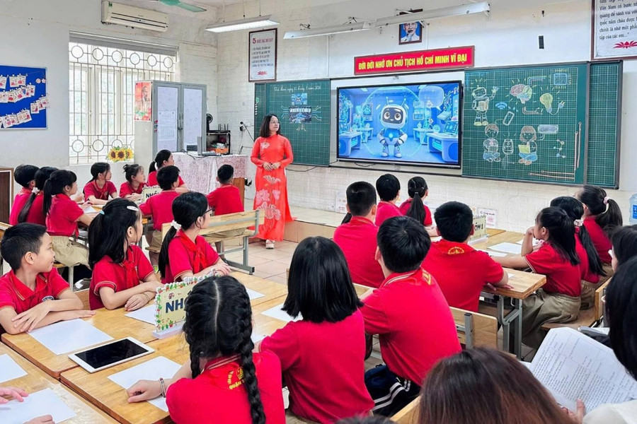 Bộ GD-ĐT: Triển khai chuyển đổi số phải kiểm đếm bằng sản phẩm, tác động cụ thể