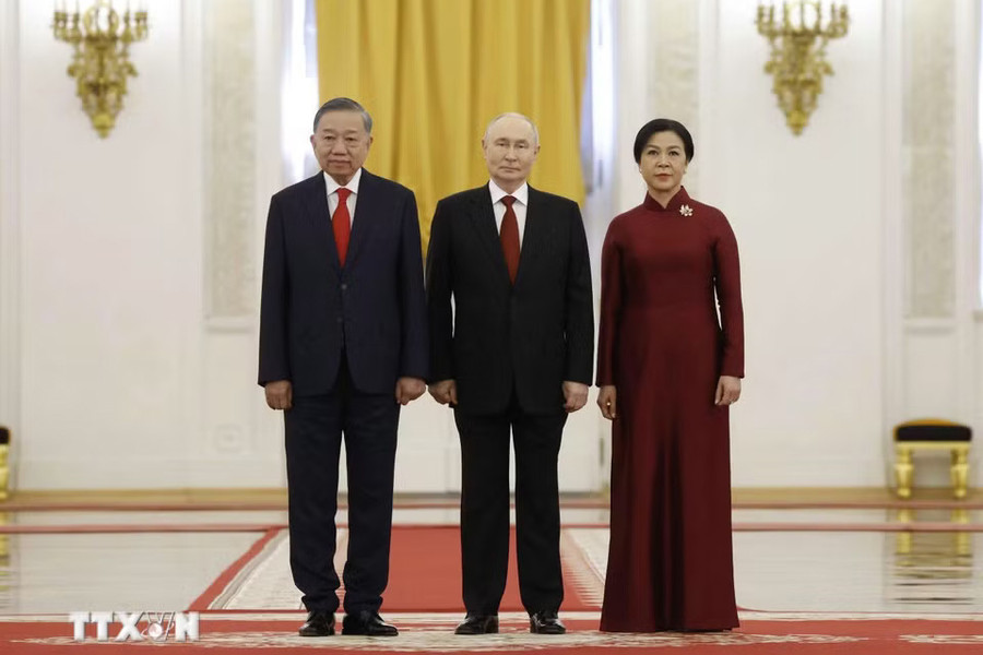 Tổng thống Liên bang Nga Vladimir Putin chủ trì Lễ đón Tổng Bí thư, Chủ tịch nước Tô Lâm