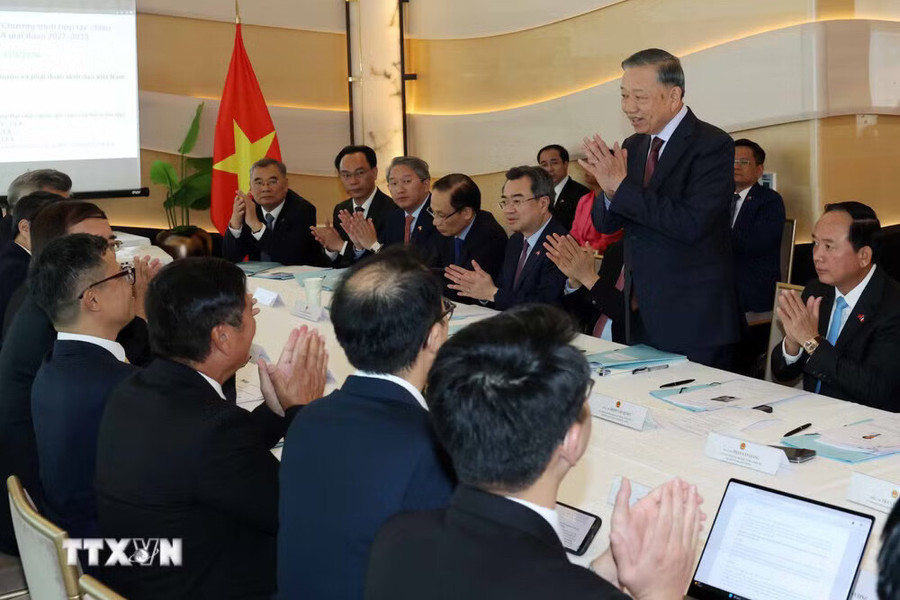 Phát huy cao nhất trí tuệ người Việt