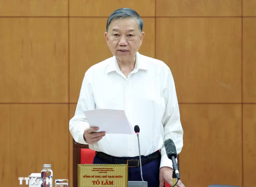 Tổng Bí thư, Chủ tịch nước Tô Lâm: Hoàn thiện quy định về đảng viên làm kinh tế tư nhân, phát huy nguồn lực cho phát triển