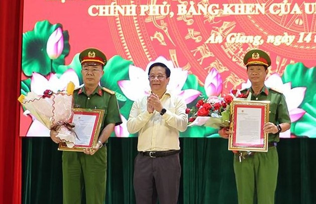 Phó Thủ tướng Thường trực Chính phủ Phạm Gia Túc gửi thư khen Công an tỉnh An Giang