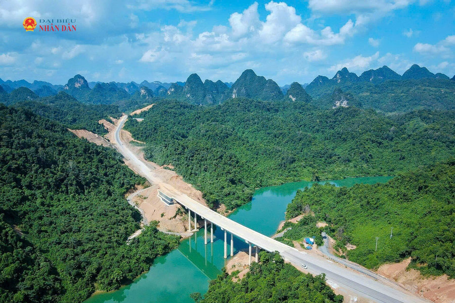 Dự án cao tốc Hữu Nghị – Chi Lăng (Lạng Sơn) và Đồng Đăng (Lạng Sơn) – Trà Lĩnh (Cao Bằng): Nhà đầu tư và nhà thầu cần phối hợp chặt chẽ, quyết tâm hoàn thành dự án đúng tiến độ