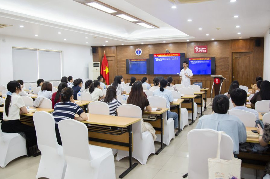 Triển khai Đề án 1816: Viện Huyết học - Truyền máu Trung ương tập huấn Quản lý chất lượng phòng xét nghiệm