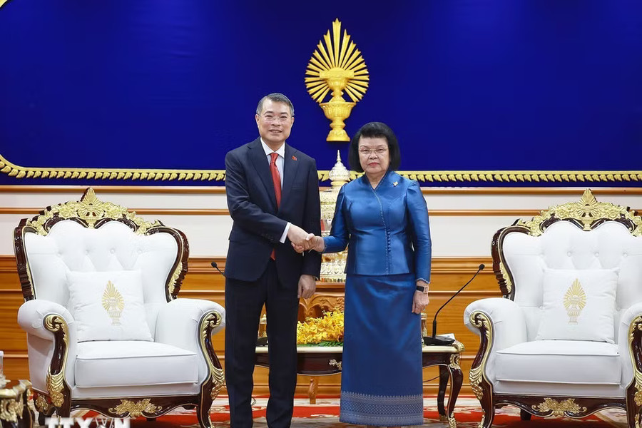 Thủ tướng Lê Minh Hưng hội kiến Chủ tịch Quốc hội Campuchia Khuon Sudary