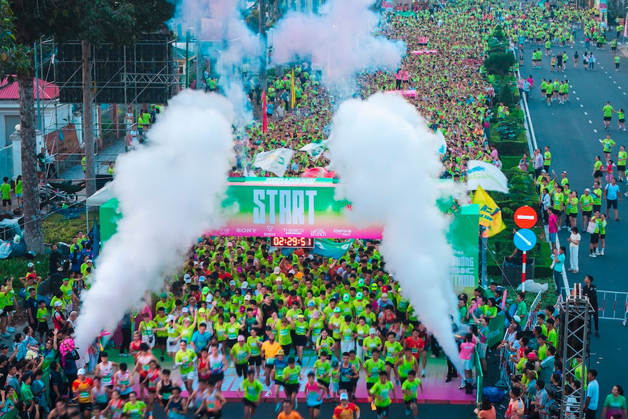 VPBank Đất Sen Hồng Music Marathon 2026 bùng nổ với màn tranh tài của hàng chục nghìn runner trong nước và quốc tế