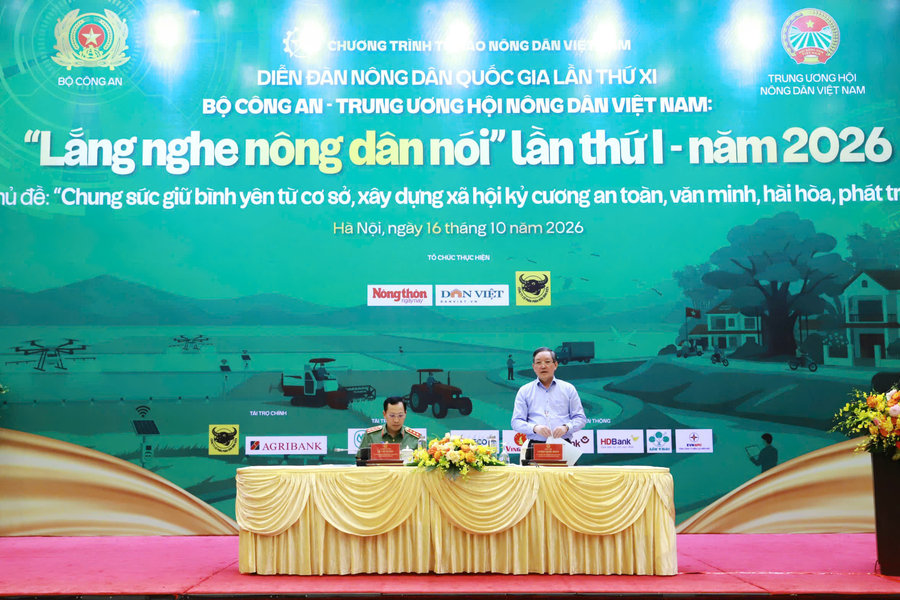 Lắng nghe nông dân, giữ bình yên từ cơ sở