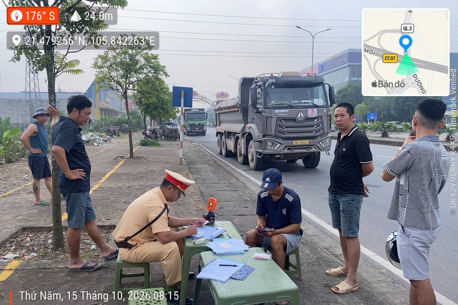 Thái Nguyên: Lực lượng CSGT tăng cường kiểm tra, xử lý hàng loạt xe tải chở vật liệu xây dựng