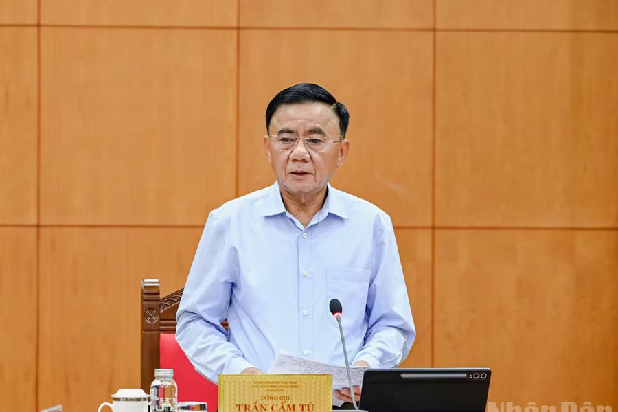Bộ Chính trị ban hành Quy định về kiểm điểm và đánh giá, xếp loại chất lượng đối với tập thể, cá nhân