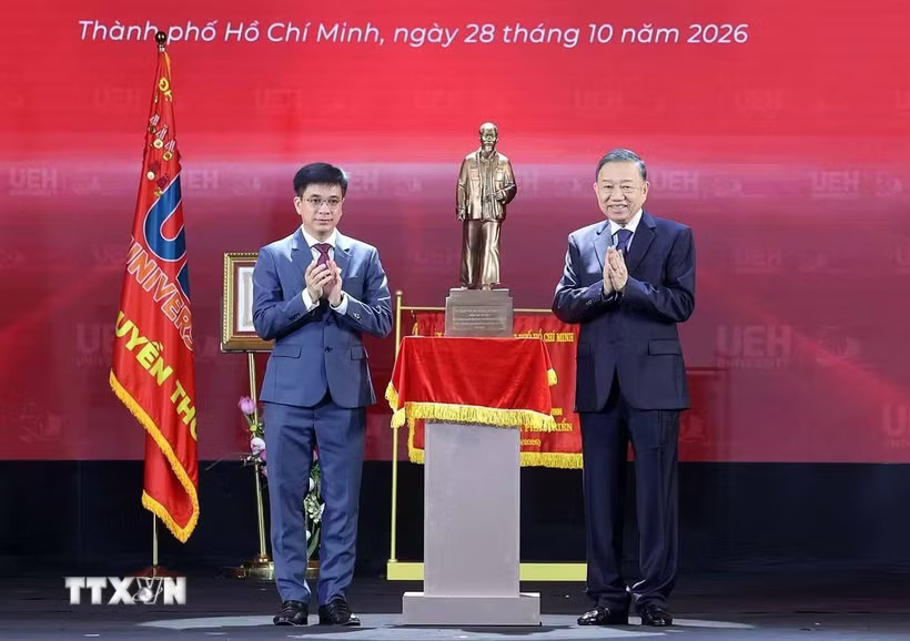Tổng Bí thư, Chủ tịch nước Tô Lâm dự Lễ kỷ niệm 50 năm thành lập Đại học Kinh tế Thành phố Hồ Chí Minh